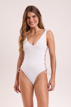 Laden Sie das Bild in den Galerie-Viewer, Memphis-White Zoe
