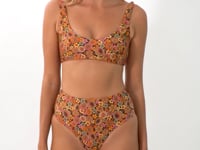 Laden und Abspielen von Videos im Galerie-Viewer, Video: Rio De Sol Unterteil Bottom Bouquet Hotpants
