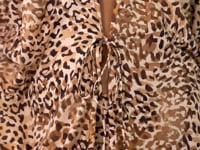 Laden und Abspielen von Videos im Galerie-Viewer, Leopard Long Dress
