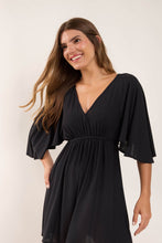 Laden Sie das Bild in den Galerie-Viewer, Image 05: Rio De Sol Strandkleid Black Mini Dress
