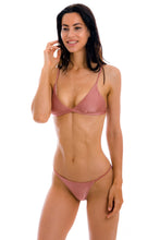 Laden Sie das Bild in den Galerie-Viewer, Model Front: Rio De Sol Unterteil Bottom Callas Cheeky-Fixa
