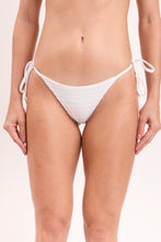 Laden Sie das Bild in den Galerie-Viewer, Gallery: Rio De Sol Unterteil Bottom Memphis-White Lacinho

