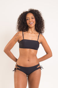 Model Front: Rio De Sol Unterteil Bottom Nero Madrid