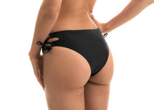 Laden Sie das Bild in den Galerie-Viewer, Image 13: Rio De Sol Unterteil Bottom Nero Madrid
