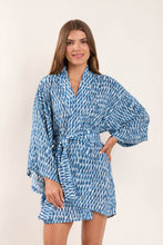 Laden Sie das Bild in den Galerie-Viewer, Image 04: Rio De Sol Strandkleid Chuva Kimono
