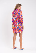 Laden Sie das Bild in den Galerie-Viewer, Model Back: Rio De Sol Strandkleid Funny Chemise
