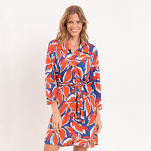 Laden Sie das Bild in den Galerie-Viewer, Gallery: Rio De Sol Hemdblusenkleid Leaves Chemise
