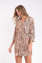 Laden Sie das Bild in den Galerie-Viewer, Image 09: Rio De Sol Strandkleid Leopard Chemise

