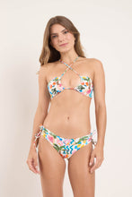 Laden Sie das Bild in den Galerie-Viewer, Model Front: Rio De Sol Set Set Al-Mare Camille Madrid
