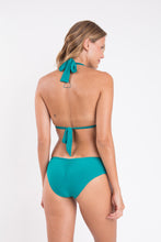 Laden Sie das Bild in den Galerie-Viewer, Model Back: Rio De Sol Set Set Grove Mel

