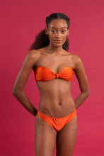 Laden Sie das Bild in den Galerie-Viewer, Image 12: Rio De Sol Set Set Paprica Bandeau-Joy Essential
