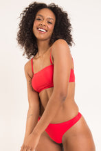 Laden Sie das Bild in den Galerie-Viewer, Image 10: Rio De Sol Set Set Rouge Bandeau-Reto Nice-Fio
