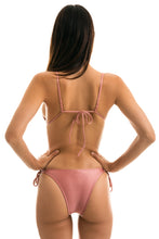 Laden Sie das Bild in den Galerie-Viewer, Model Back: Rio De Sol Oberteil Top Callas Invisible
