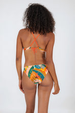 Laden Sie das Bild in den Galerie-Viewer, Model Back: Rio De Sol Oberteil Top El-Arco Bralette-Orange
