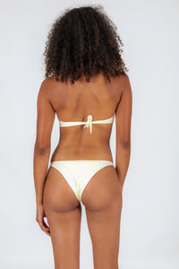 Model Back: Rio De Sol Oberteil Top Off-White Twist