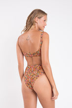 Laden Sie das Bild in den Galerie-Viewer, Set Bouquet Bliss Hotpants
