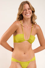 Laden Sie das Bild in den Galerie-Viewer, Top Fluity-Abacateiro Camille
