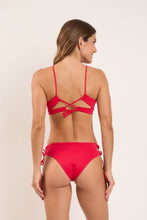 Laden Sie das Bild in den Galerie-Viewer, Top Matte-Red Camille
