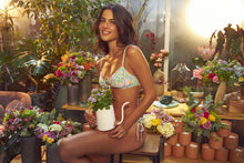 Laden Sie das Bild in den Galerie-Viewer, Top Tiny-Garden Mila
